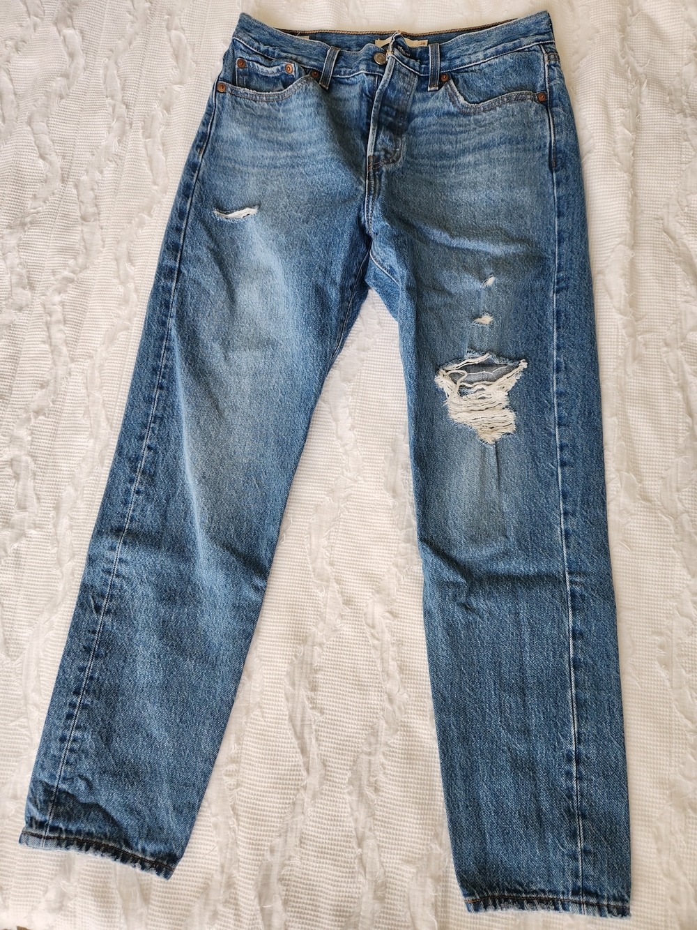 Levi's Premium Classic High-Rise Distressed Women Jeans - Blue